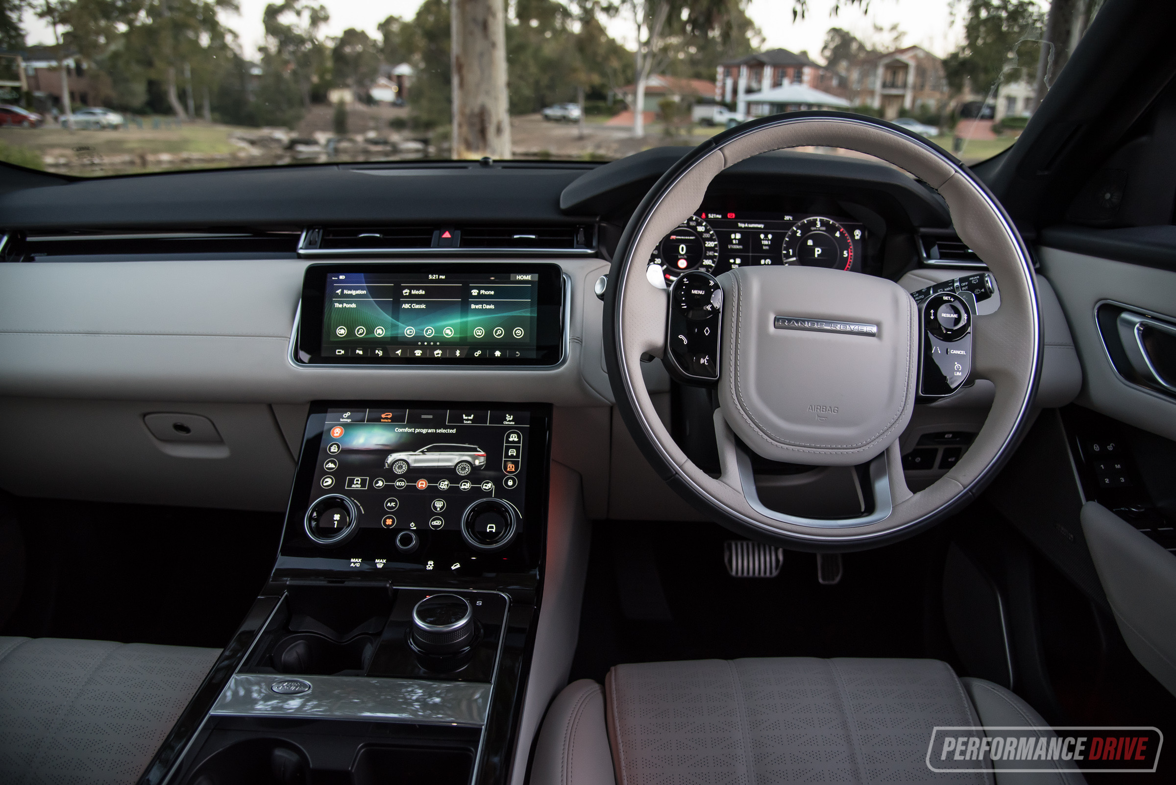 2019 Range Rover Velar D300 R Dynamic Hse Review Video