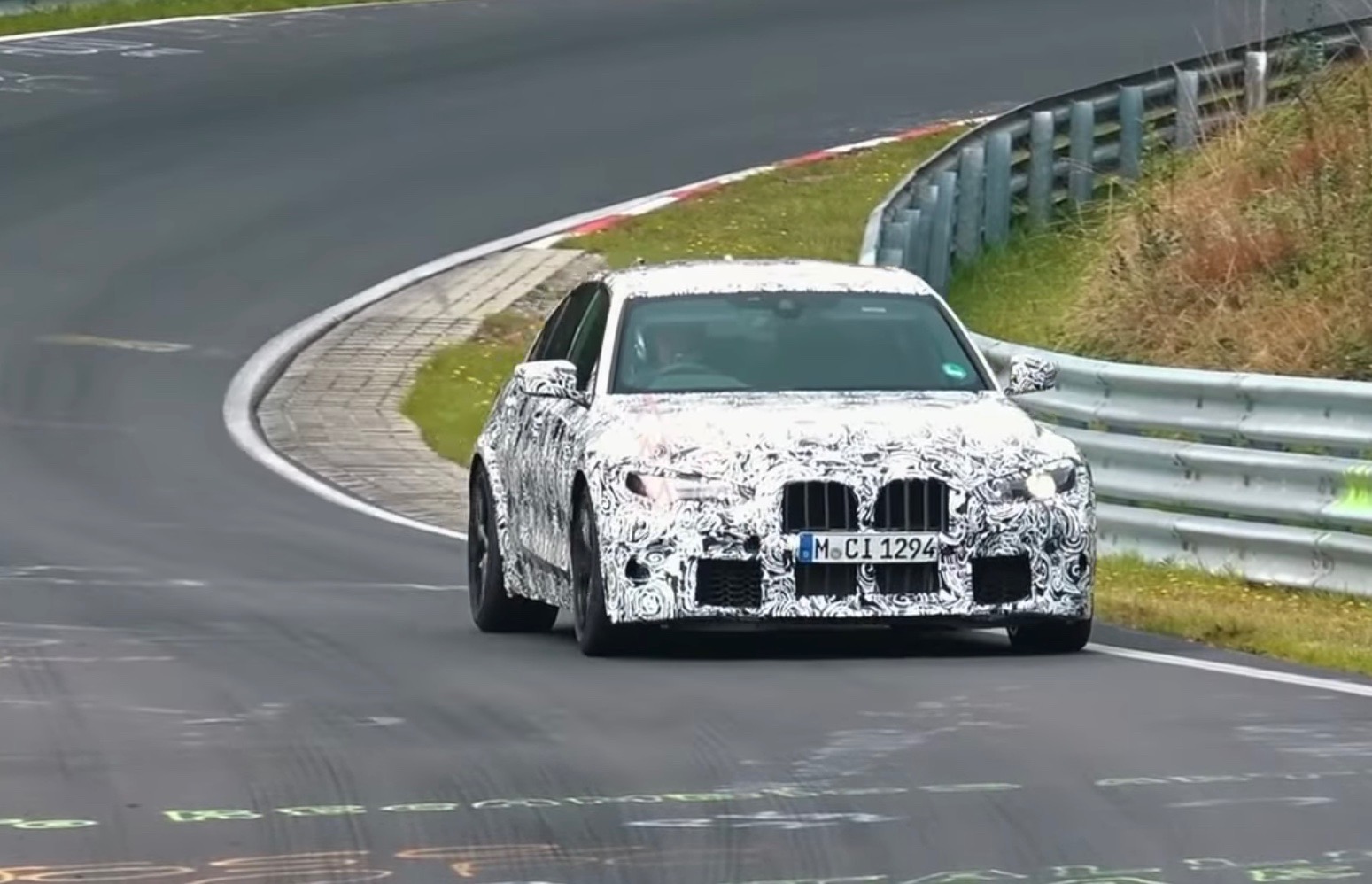 2020 BMW M3 ‘G80’ spotted, is that a huge grille? (video)