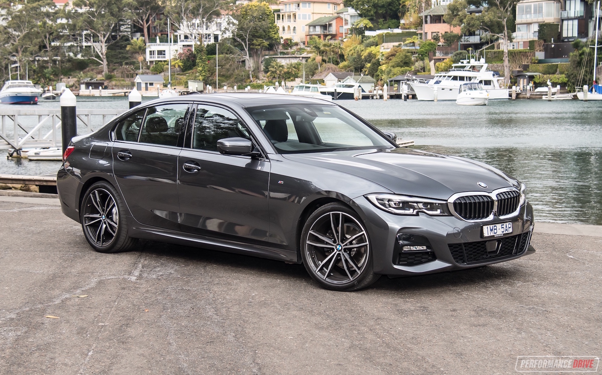 2019 BMW 320d M Sport review (video) PerformanceDrive
