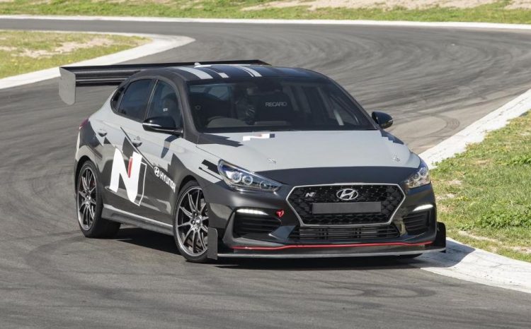 Hyundai Australia builds wicked i30 Fastback N for Time Attack ...