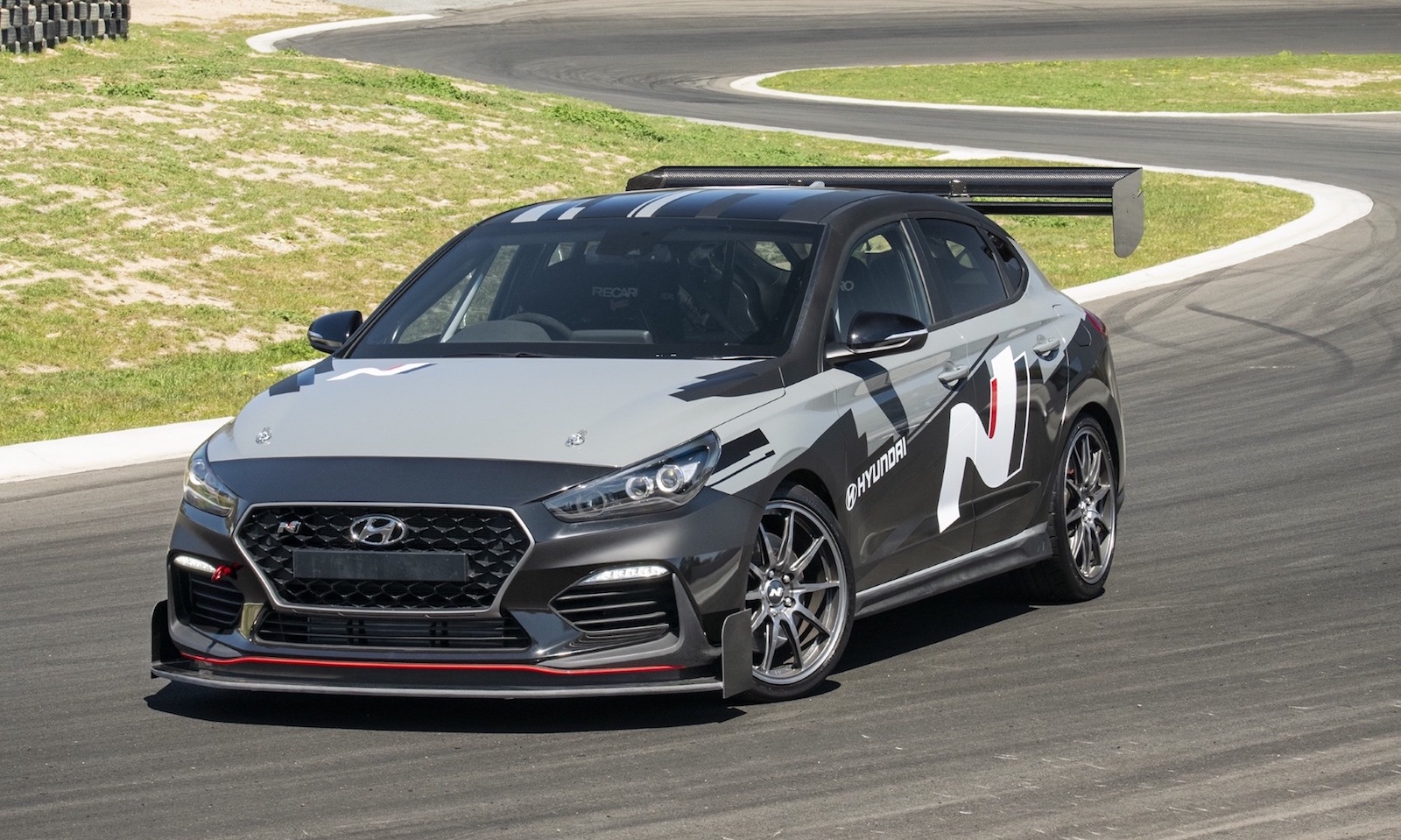 Hyundai Australia builds wicked i30 Fastback N for Time Attack