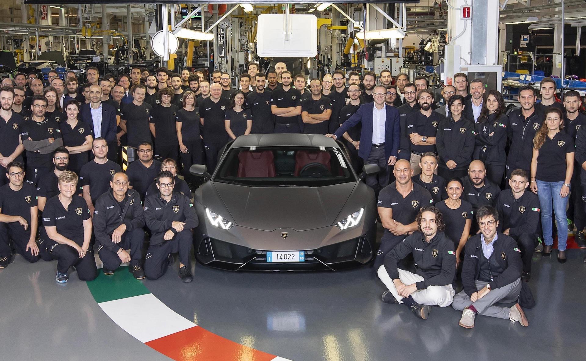 Lamborghini Huracan production hits 14,022, passes Gallardo