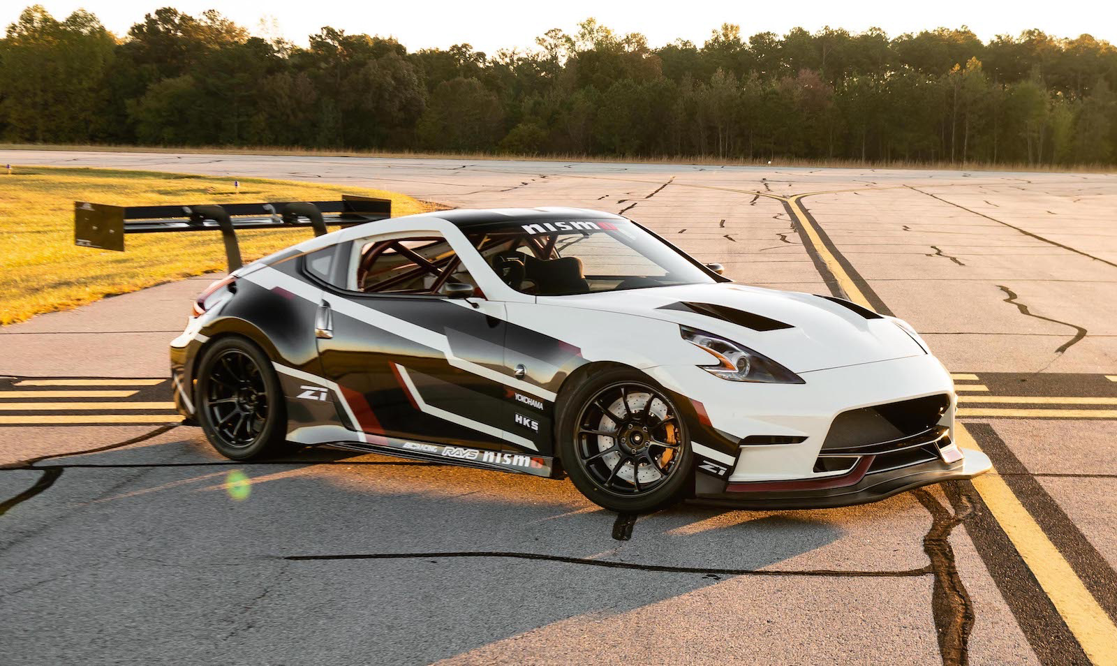 Nissan shows off cool racer concepts at SEMA