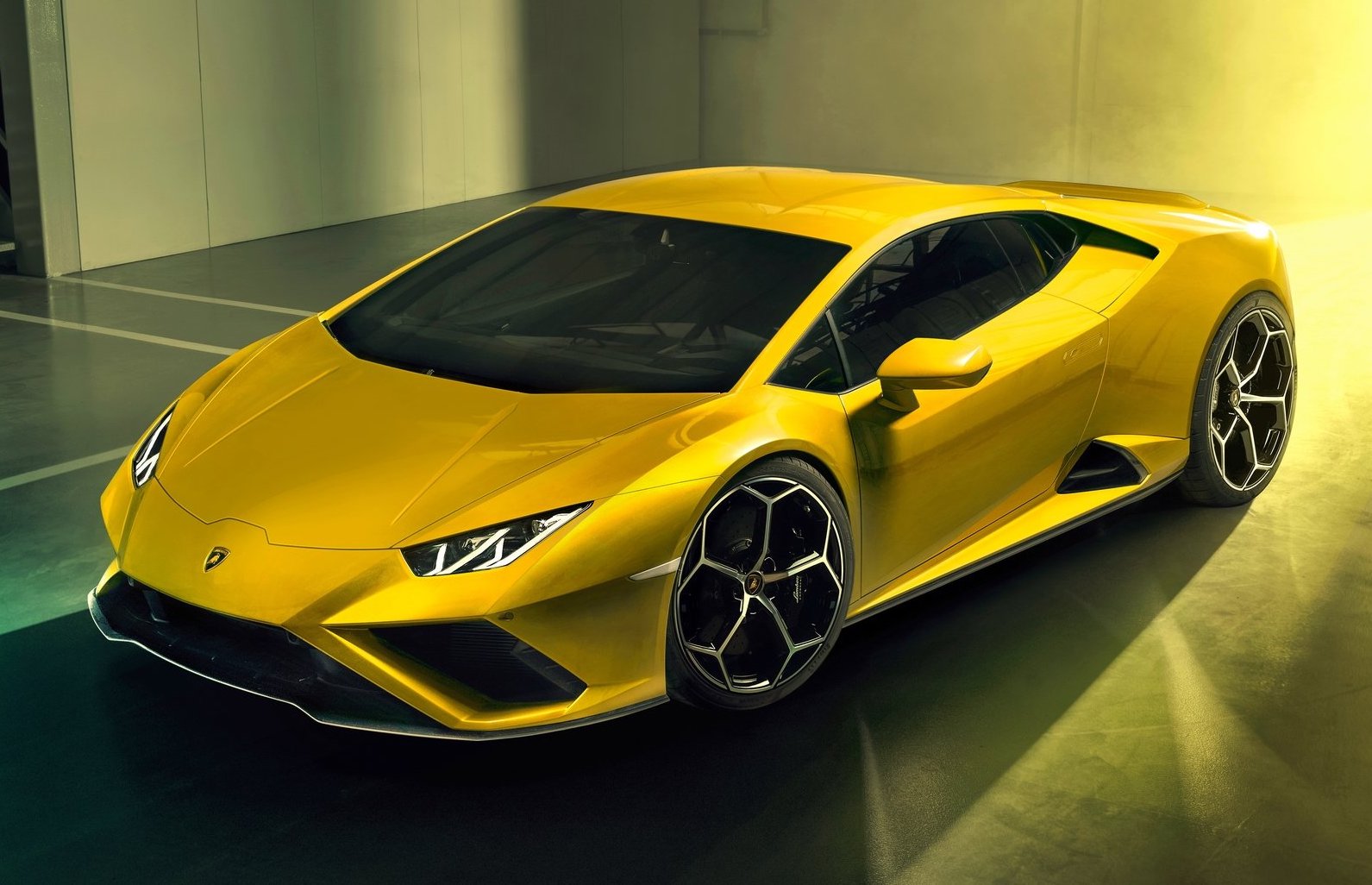 Lamborghini Huracan EVO RWD variant announced ...