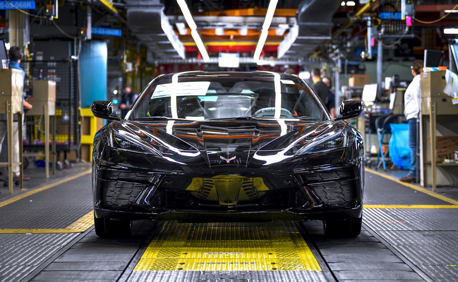 2020 Chevrolet C8 Corvette production officially begins