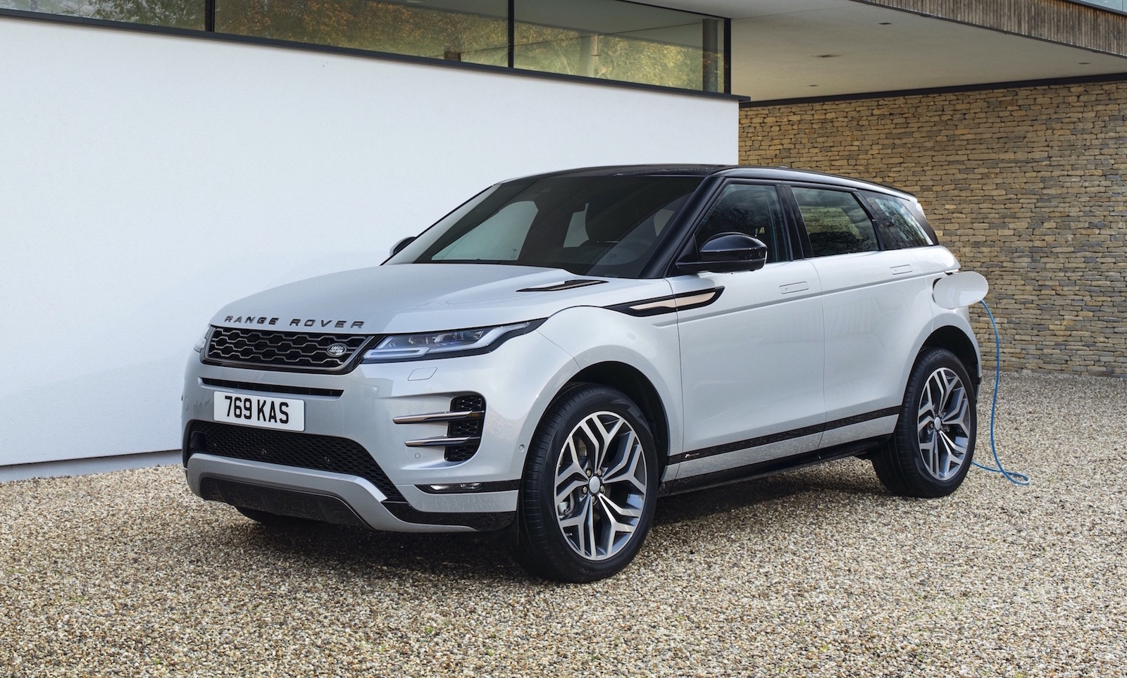 Land Rover announces 1.5T PHEV Discovery Sport, Evoque ‘P300e