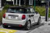 2020 MINI Electric Hatch-rear