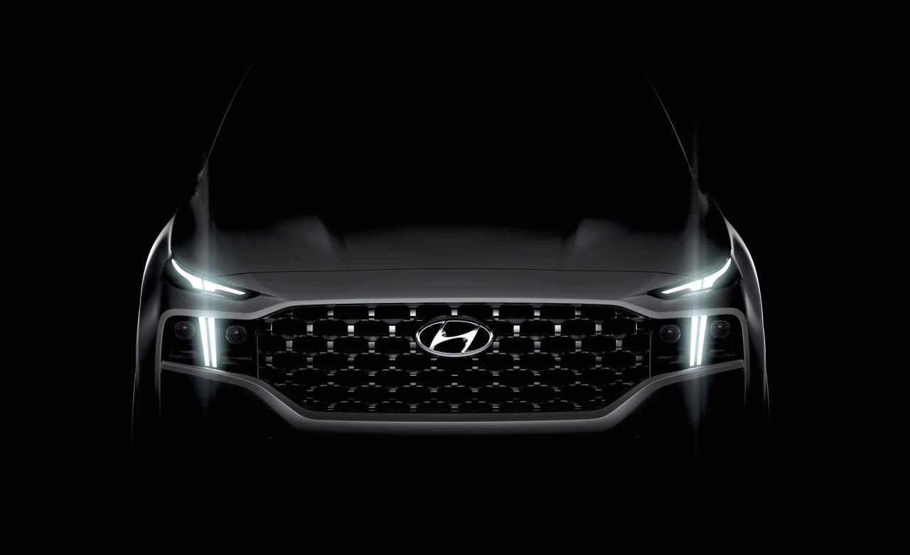 2021 Hyundai Santa Fe headlights preview