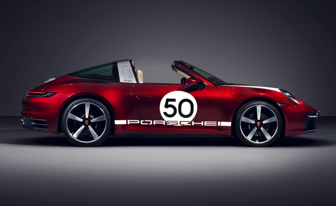 2020 Porsche 911 Targa 4S Heritage Design Edition - decals
