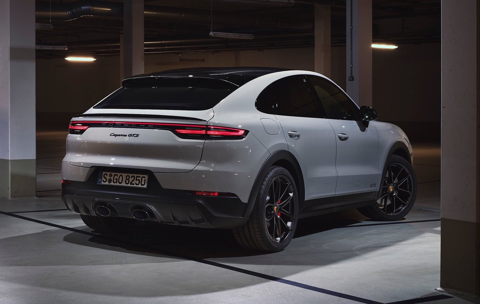 2020 Porsche Cayenne GTS revealed, gets V8 power | PerformanceDrive