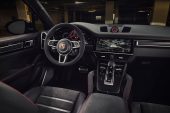 2020 Porsche Cayenne GTS-interior