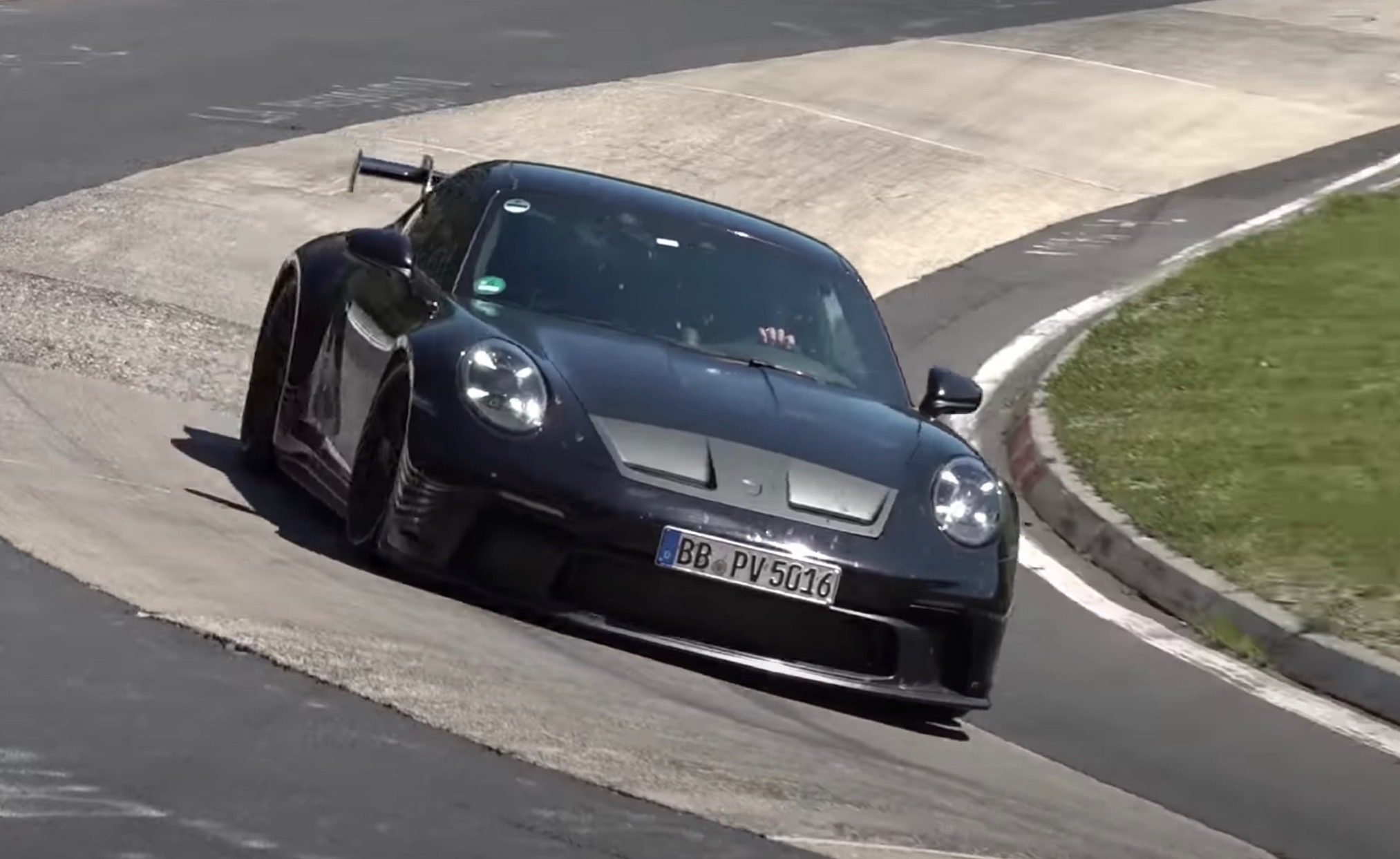 2021 Porsche 911 GT3 ‘992’ spotted, cornering looks insane (video)