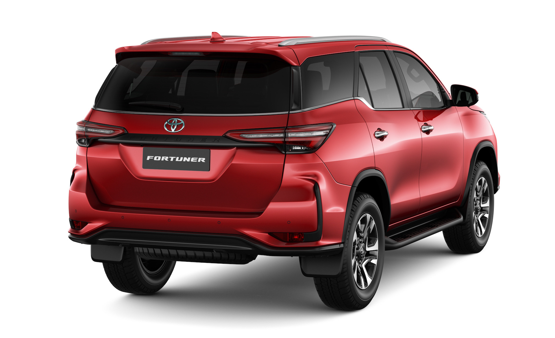 2021 Toyota Fortuner gets sharpened design, more power - PerformanceDrive