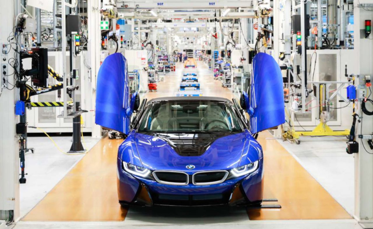 Final 2020 BMW i8 Roadster Portimao Blue-Leipzig