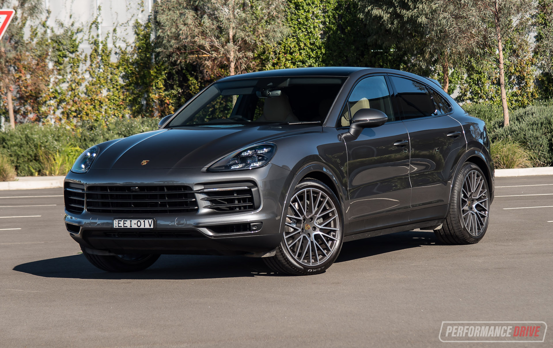 2020 Porsche Cayenne S Coupe review (video)