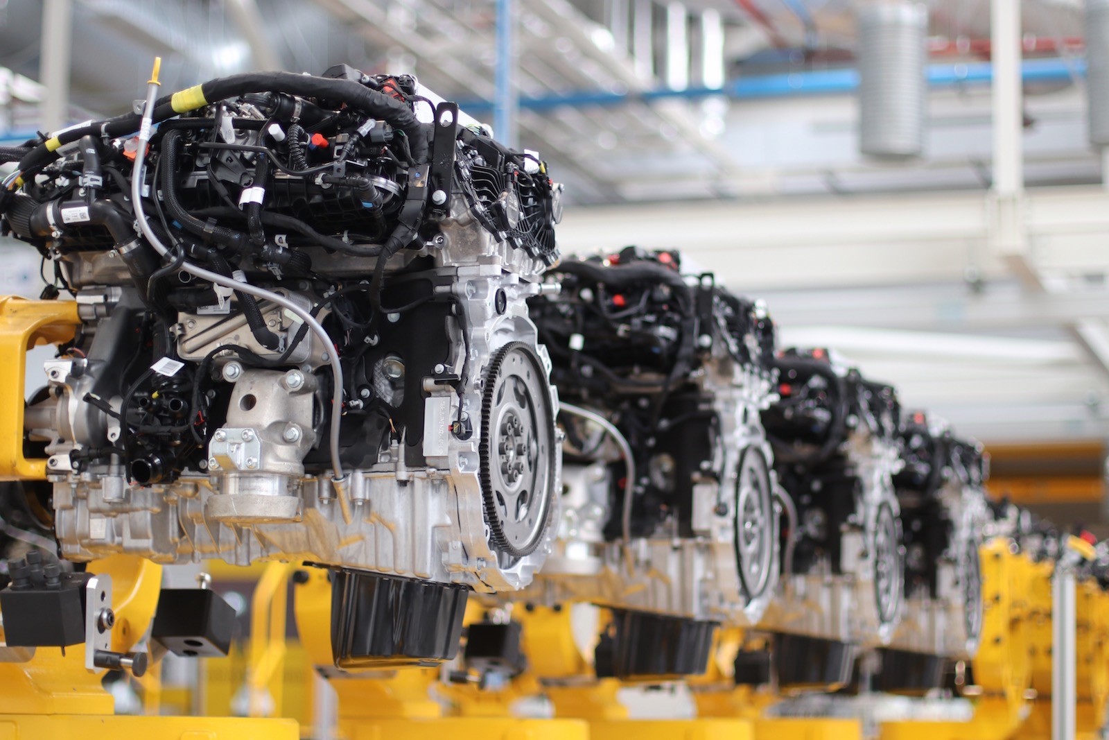 Jaguar Land Rover Ingenium engine production hits 1.5 million units
