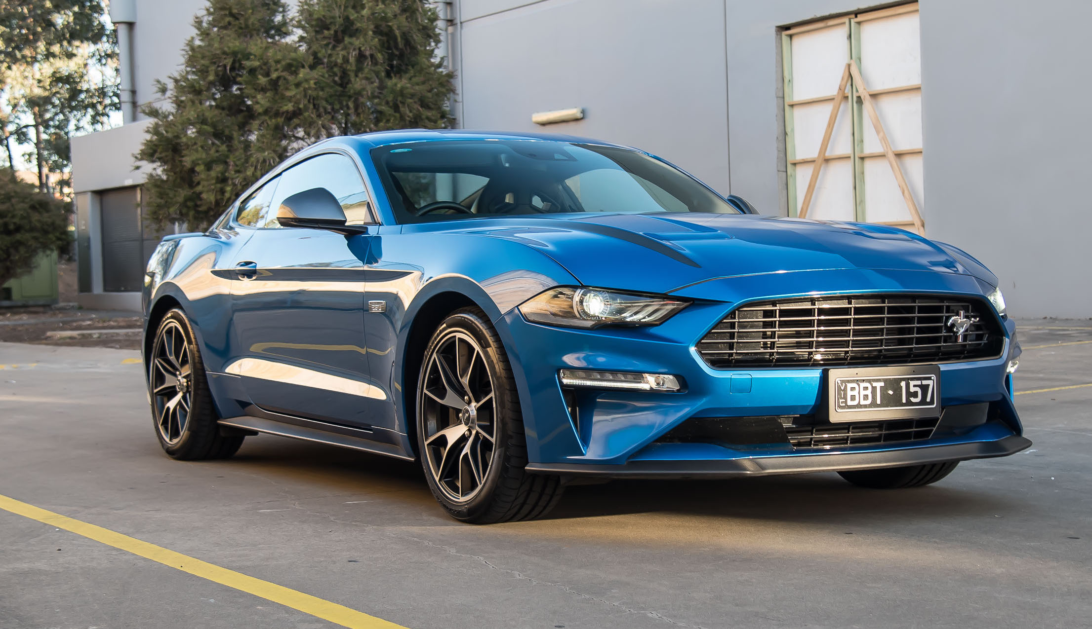 2020 Ford Mustang 2.3 High Performance review (video)