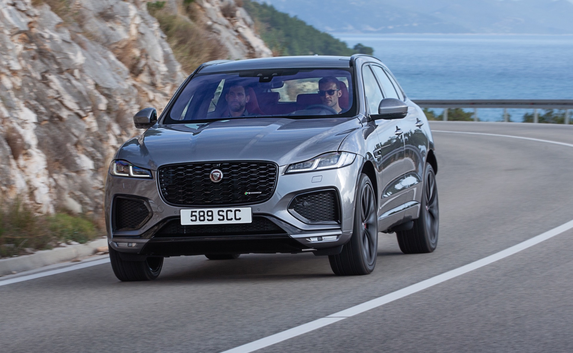 2021 jaguar fpace revealed 30l inline6 engines