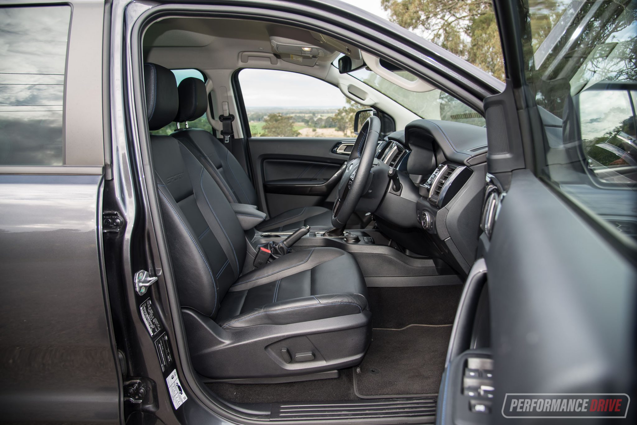 2020 Ford Everest Sport-seats – PerformanceDrive