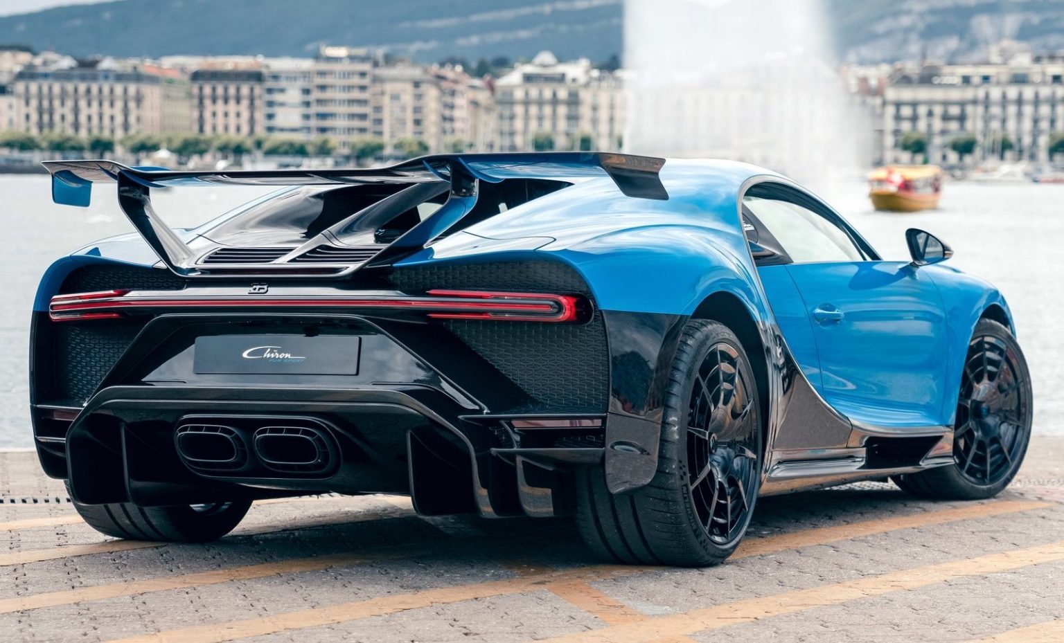 Bugatti Chiron Pur Sport fuel consumption rated 23.5L/100km by EPA