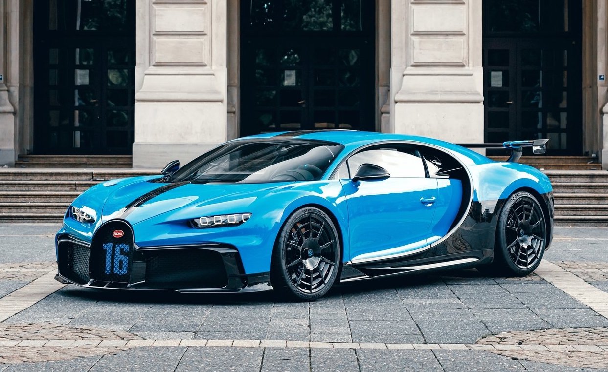 Bugatti Chiron Pur Sport fuel consumption rated 23.5L/100km by EPA ...