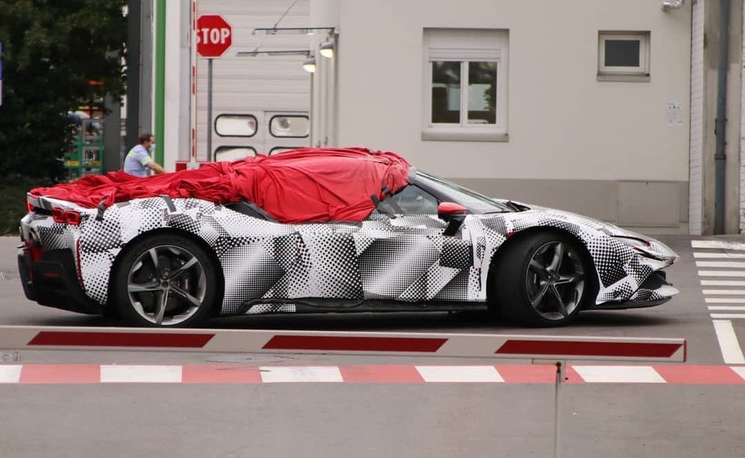 Ferrari SF90 Spider prototype spotted with ‘ragtop’, literally