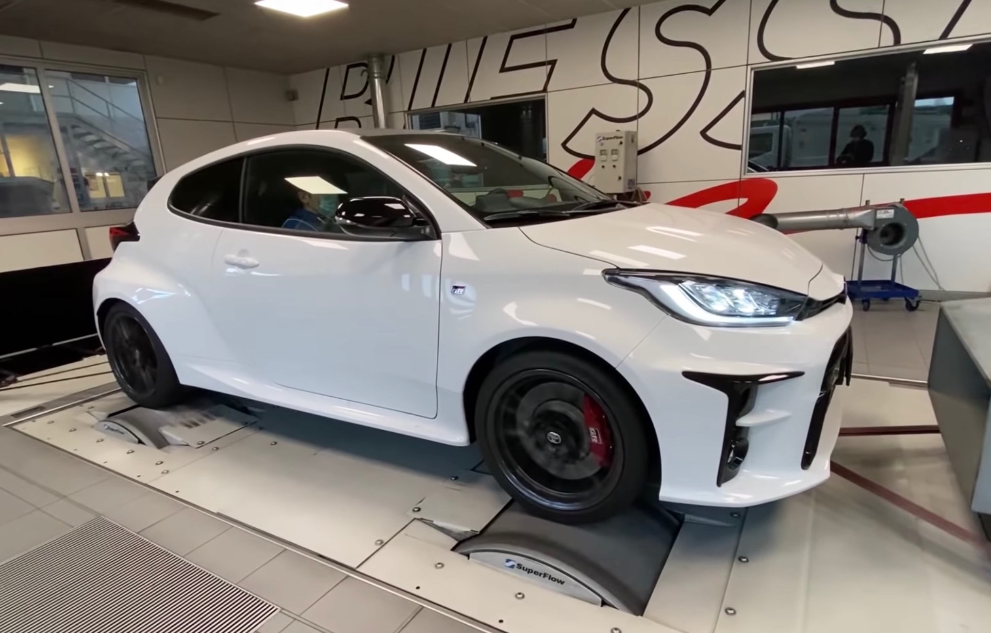 Stock Toyota GR Yaris makes 204.5kW during dyno test (video)