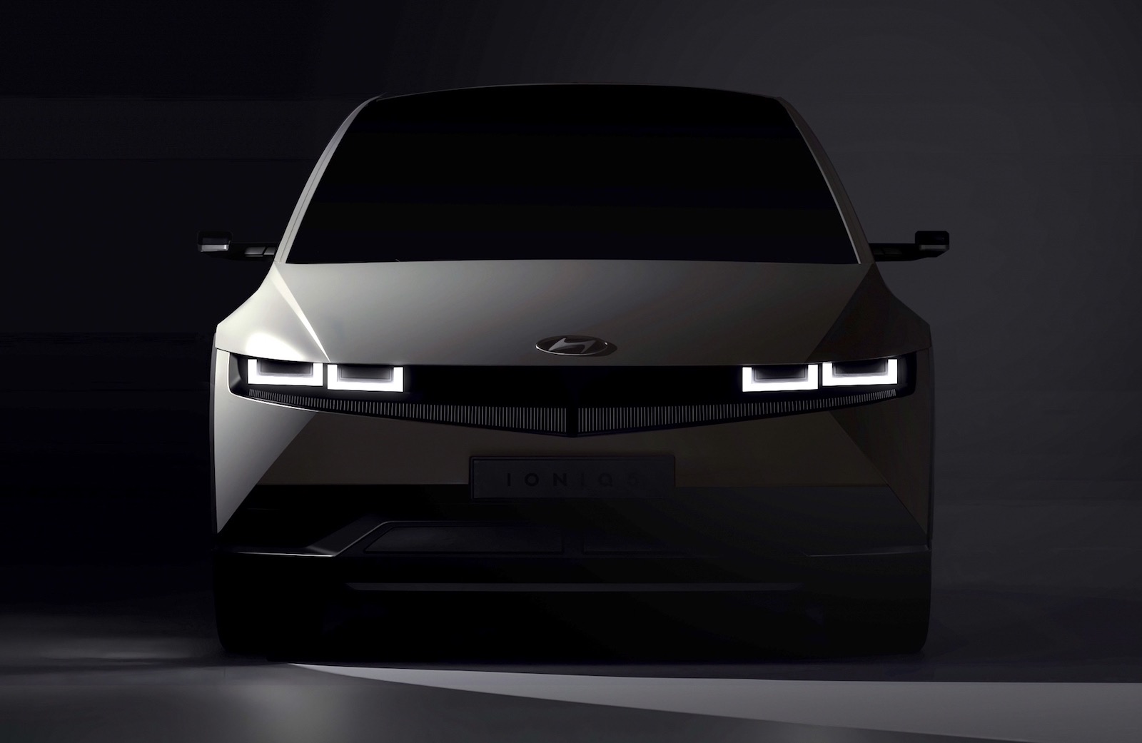 Hyundai IONIQ 5 preview confirms retro design from 45 concept