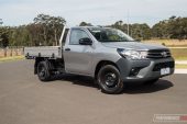 2021 Toyota HiLux WorkMate-silver
