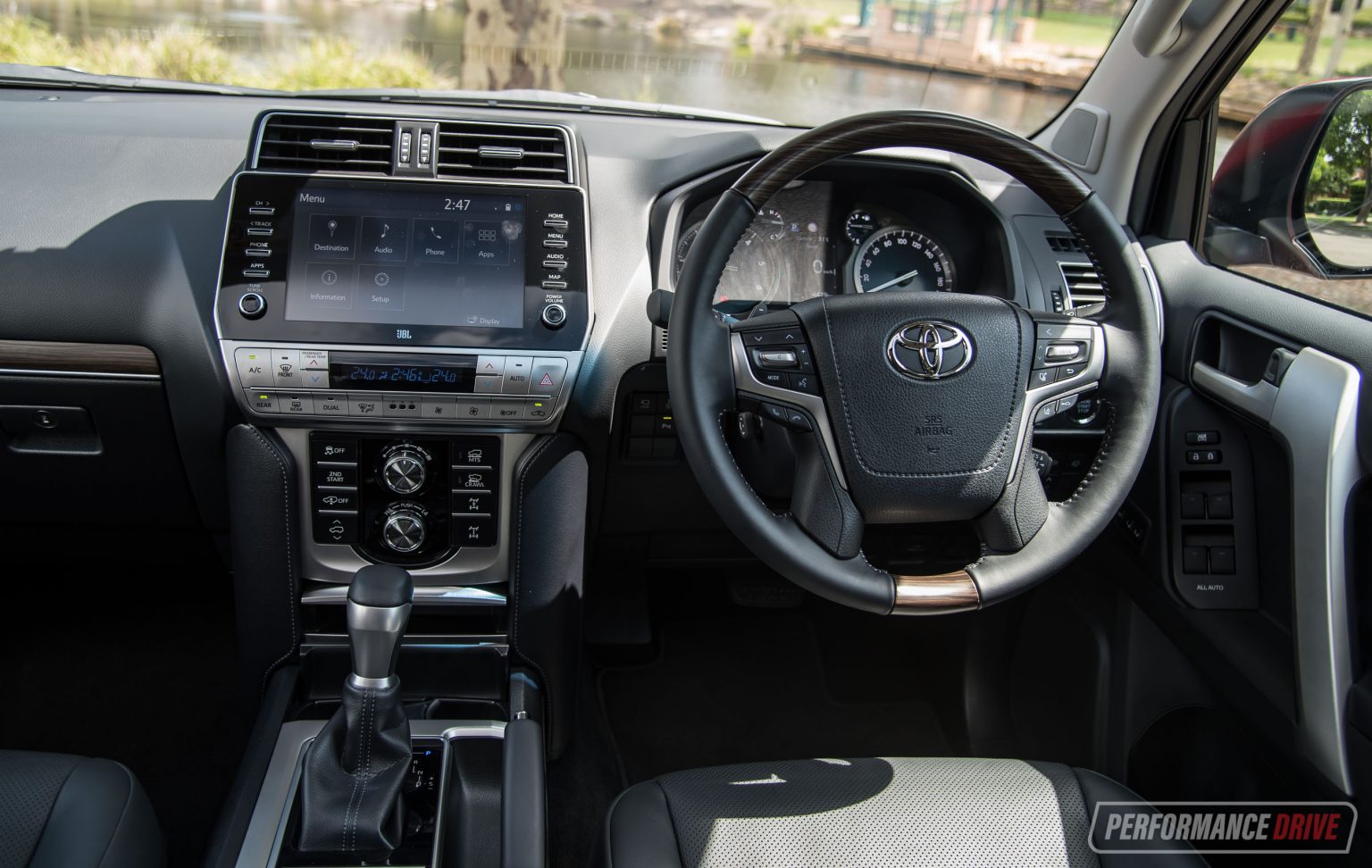 2021 Toyota Prado Kakadu-interior – PerformanceDrive