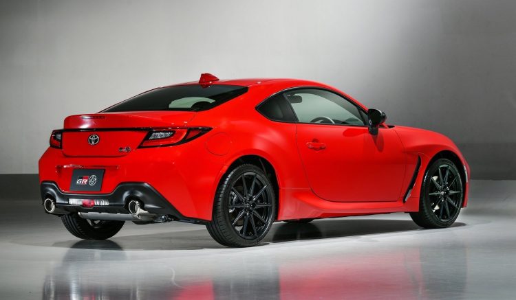 Toyota unveils all-new 2022 GR 86 sports coupe – PerformanceDrive