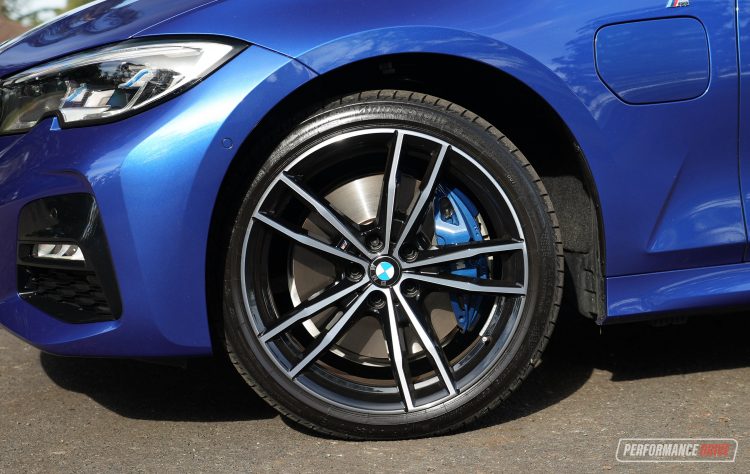 2021 BMW 330e M Sport-wheels – PerformanceDrive