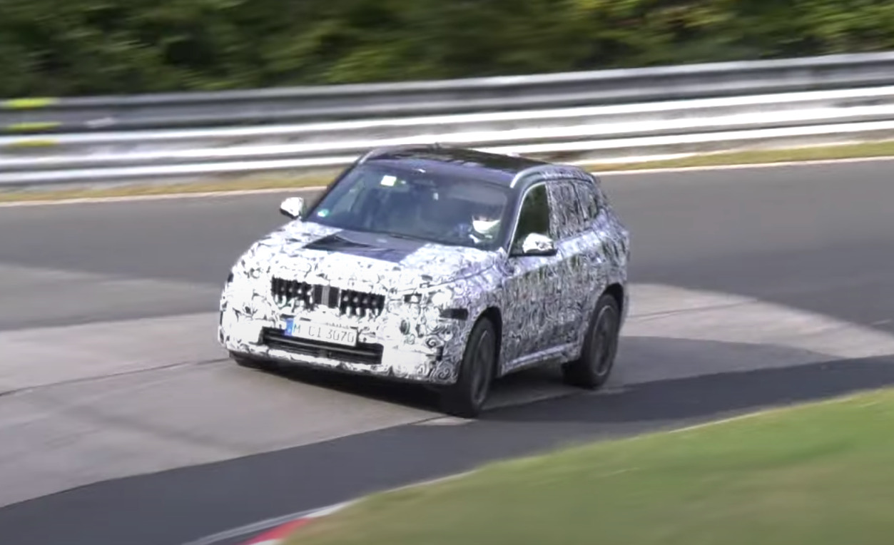 2022 BMW X1 spotted, M35i M Performance variant confirmed? (video)