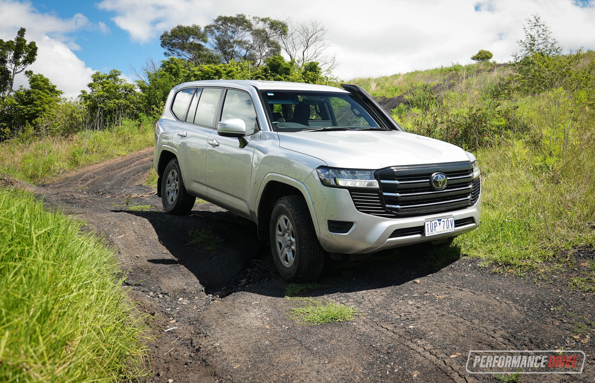 2022 Toyota LandCruiser GX 300 Series-off Road – PerformanceDrive