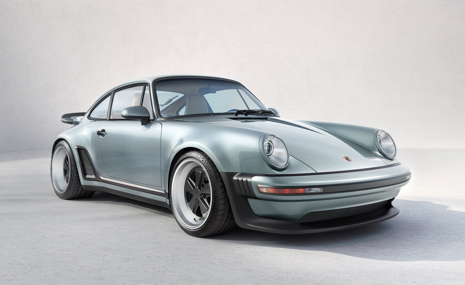 Singer debuts mouth-watering ‘Turbo Study’, based on 964 Porsche 911