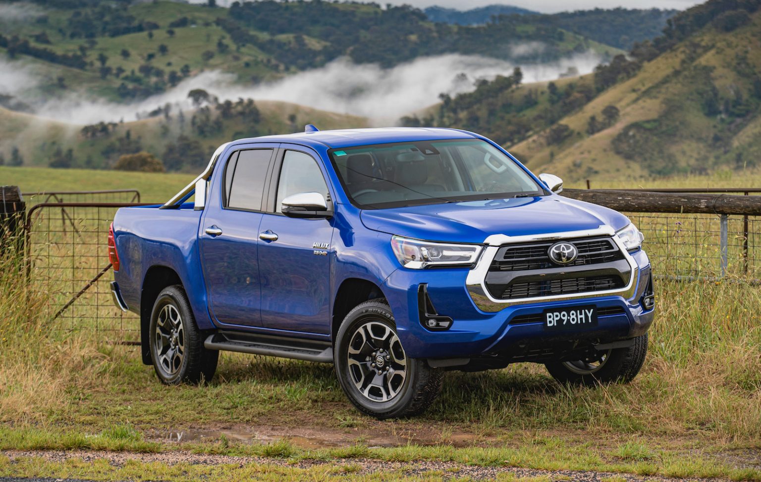 2022 Toyota HiLux SR5 – PerformanceDrive