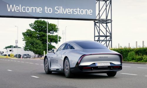 Mercedes VISION EQXX resets efficiency record, 1202km on single charge