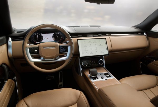 2023 Range Rover-interior – PerformanceDrive