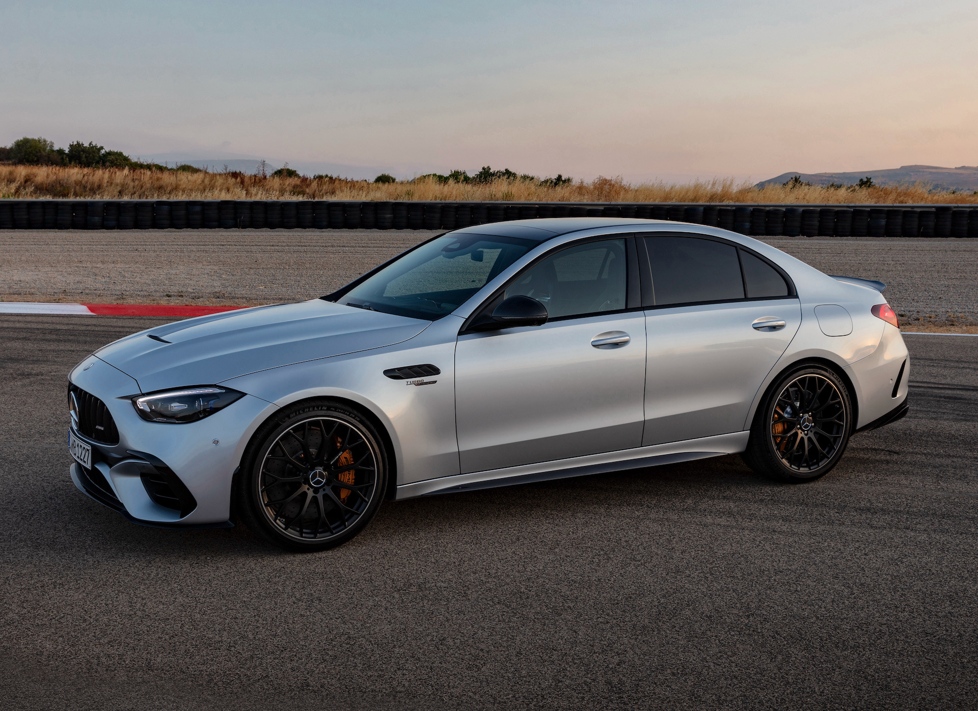2023 Mercedes-AMG C 63 S E Performance revealed: 500kW, AWD, 0-100 in 3.4