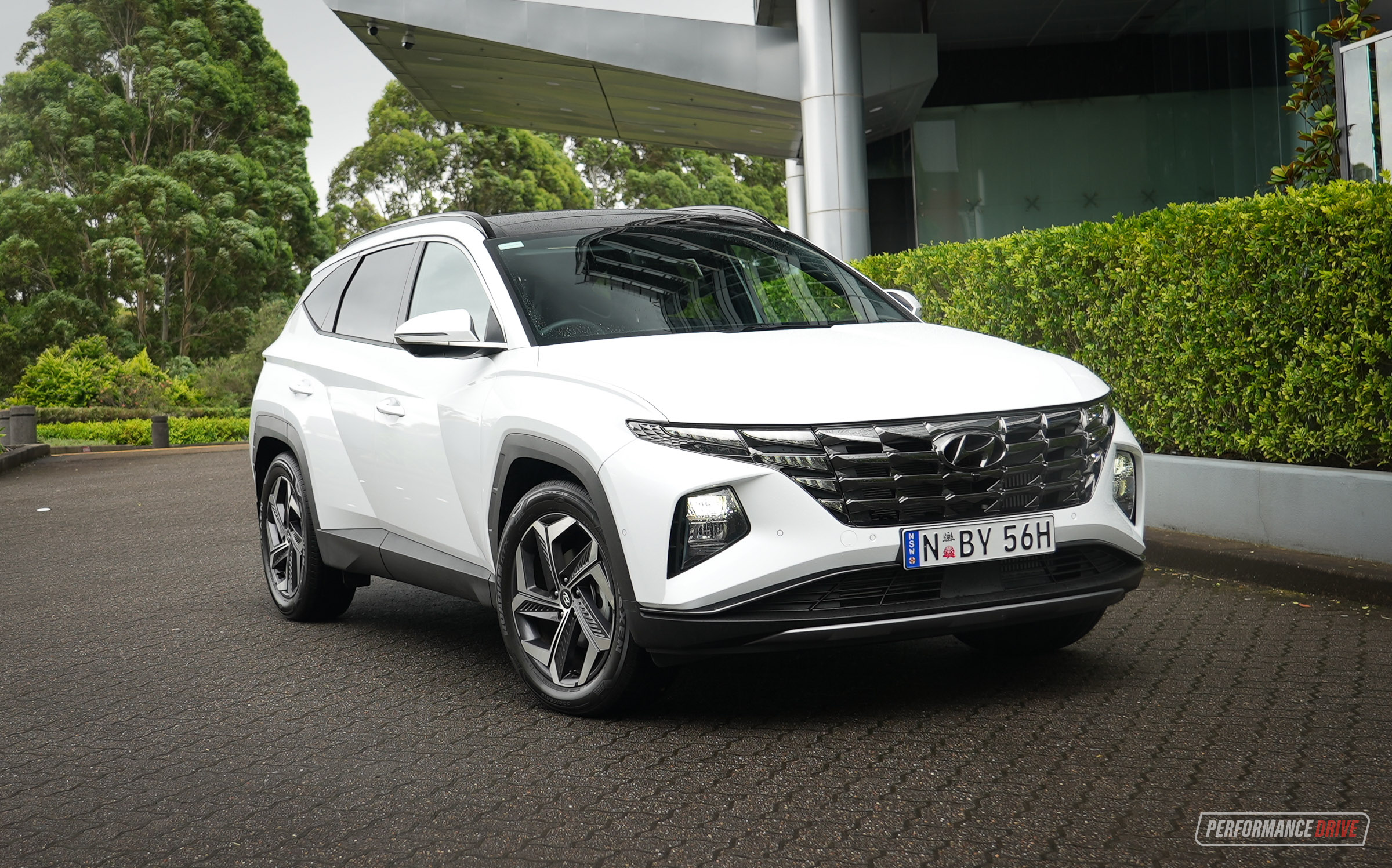 2022 Hyundai Tucson Highlander-white – PerformanceDrive