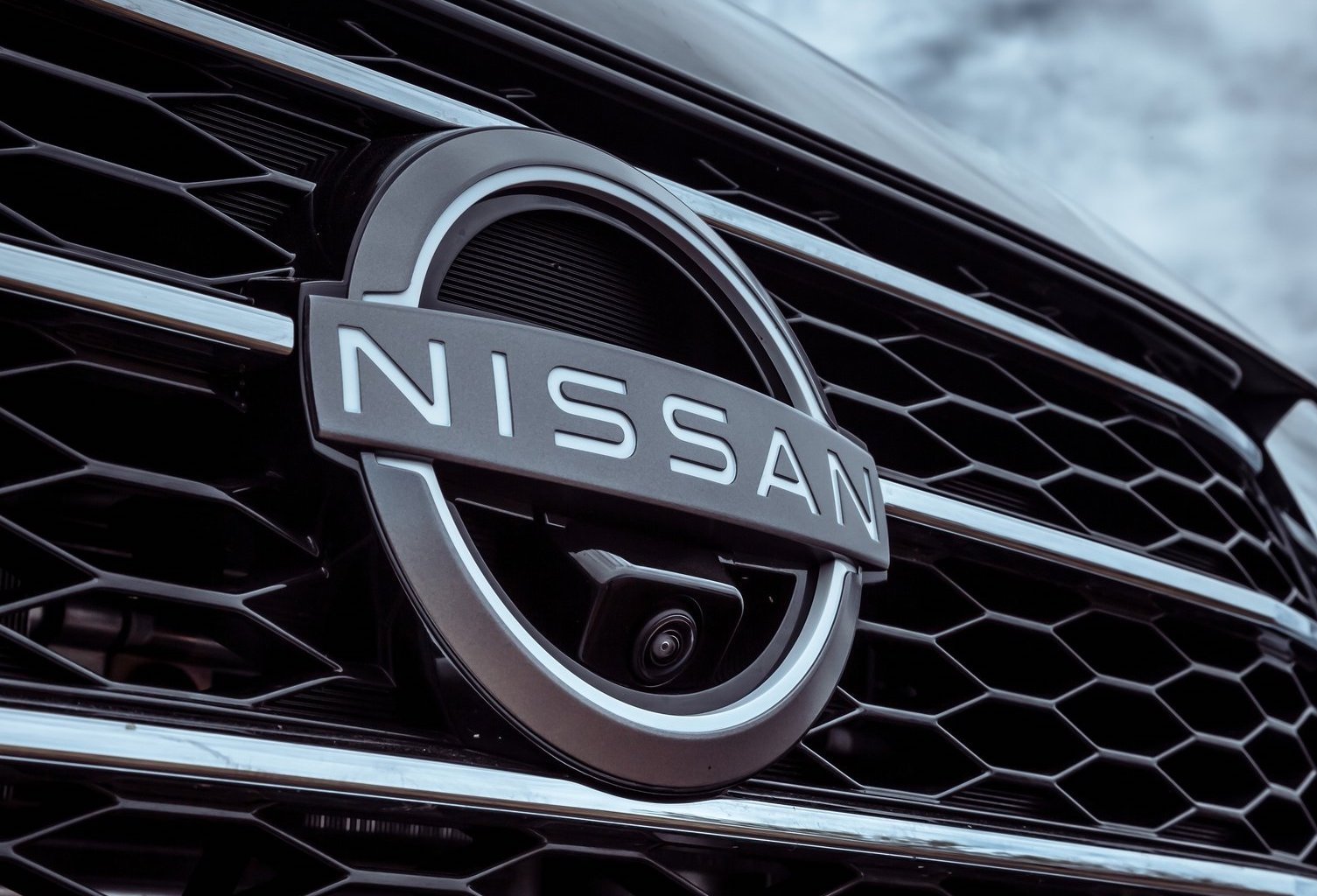Nissan exits Russian market, sells facilities for 1 euro
