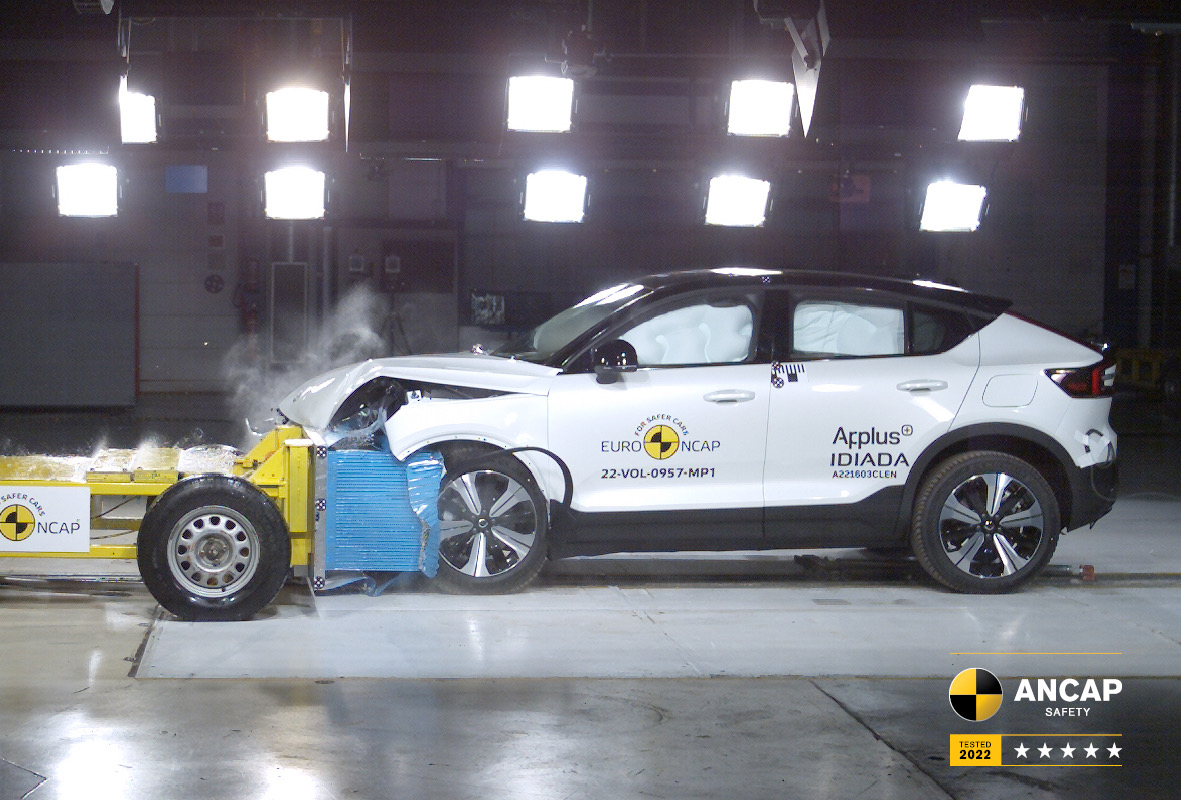Volvo C40 Recharge electric SUV scores 5-star ANCAP safety rating