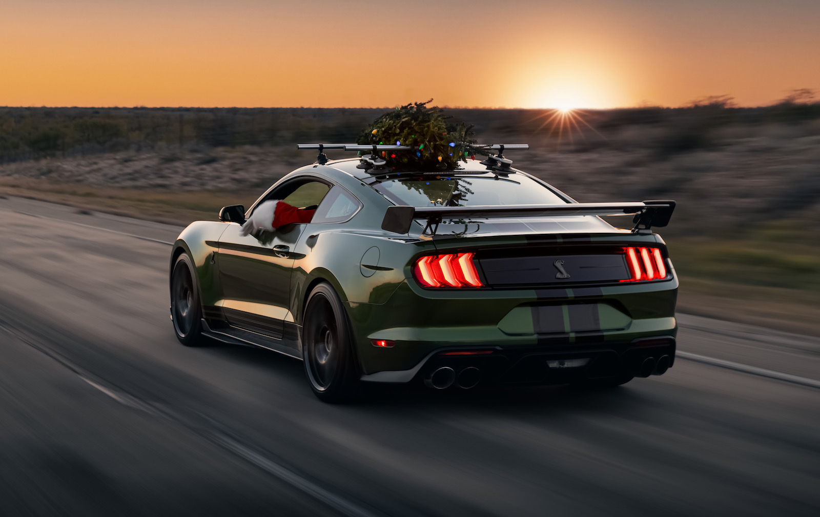 Hennessey sets unofficial Christmas tree speed record with 1000hp Mustang