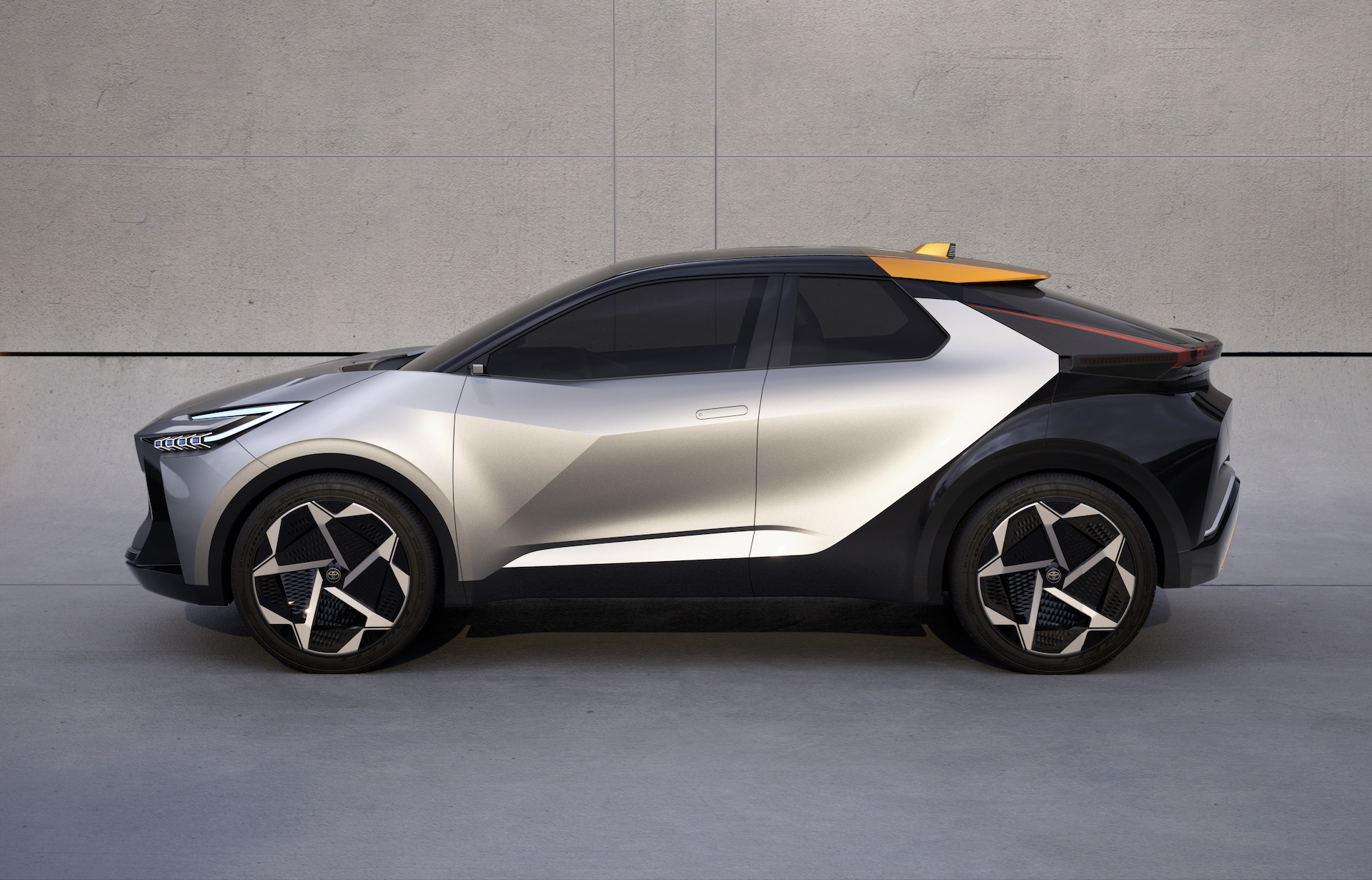 Toyota previews next-gen C-HR with prologue concept