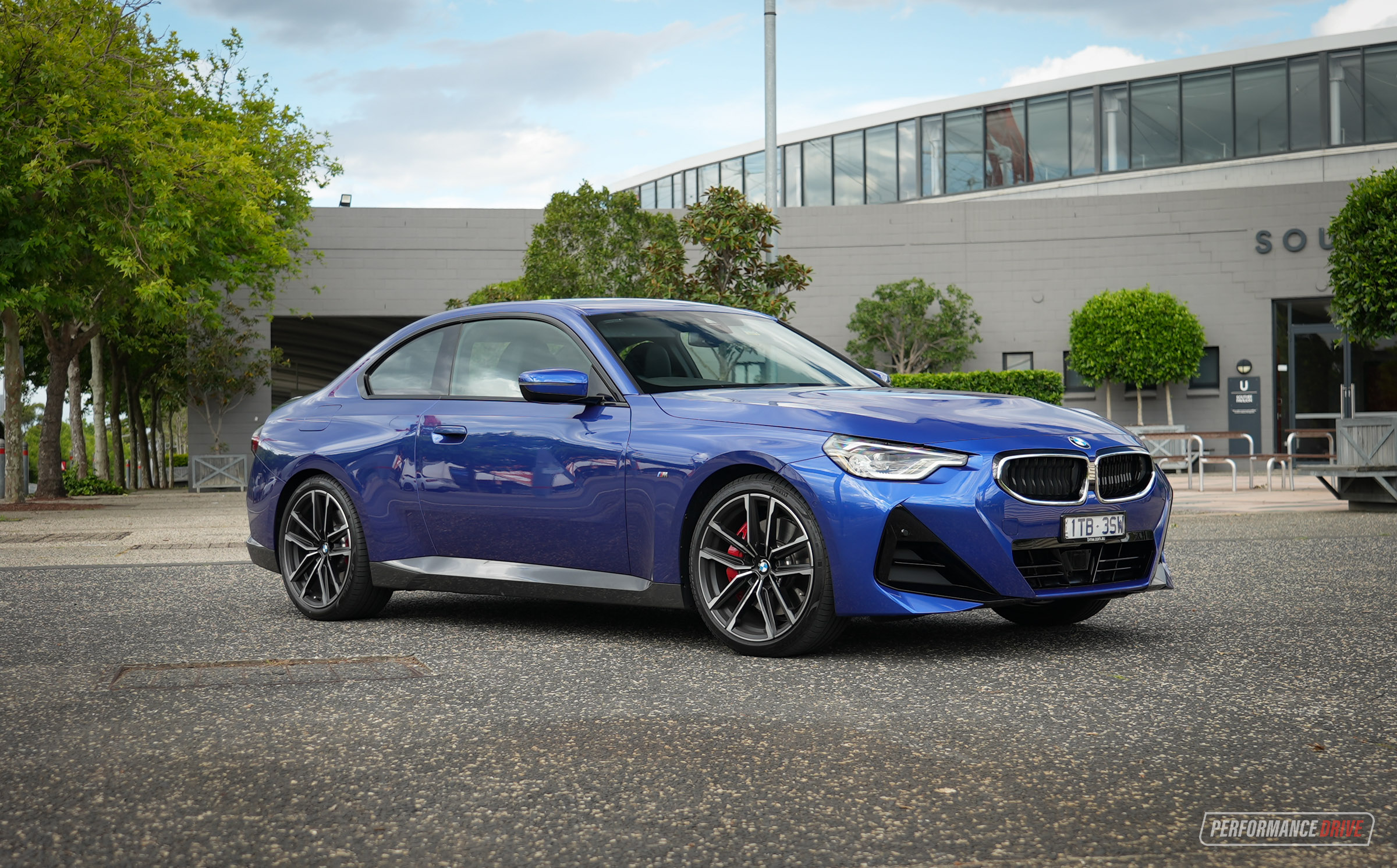 2022 BMW 230i M Sport review (video)