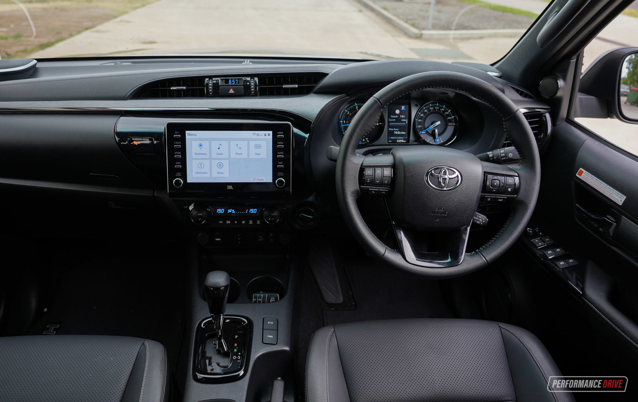 2023 Toyota HiLux Rogueinterior PerformanceDrive