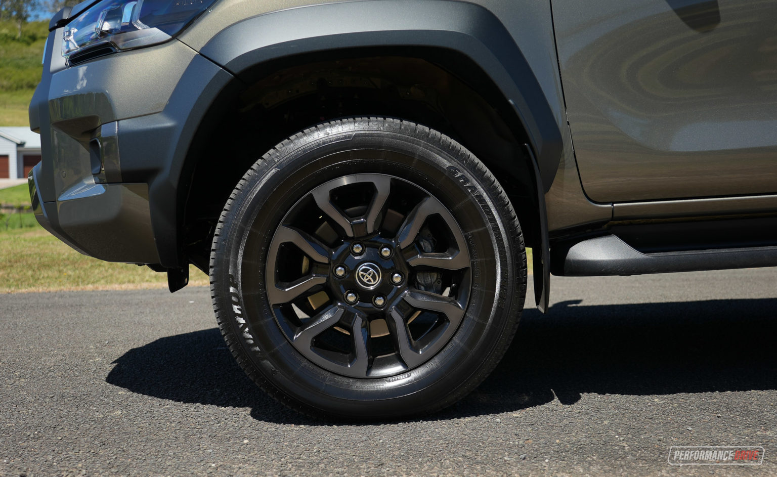 2023 Toyota HiLux Rogue-wheels – PerformanceDrive