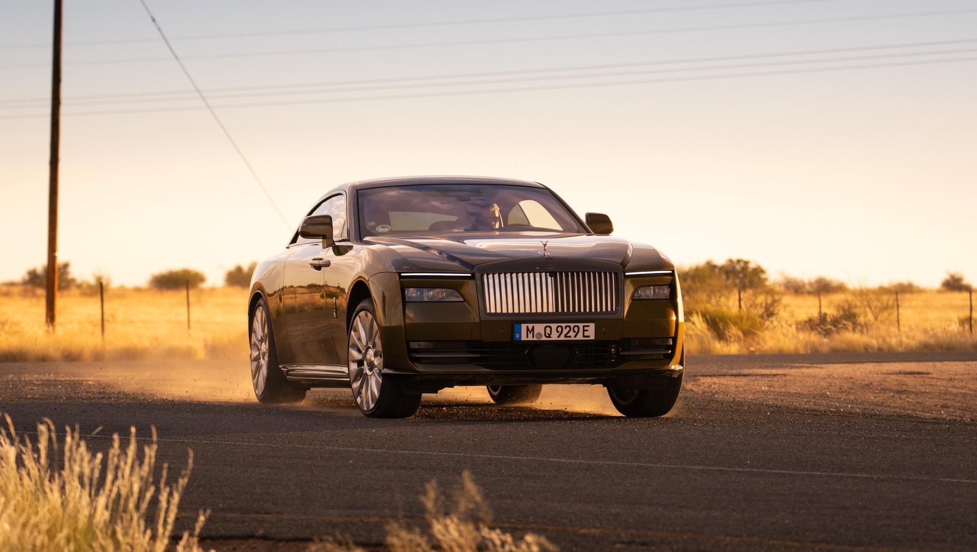 Rolls-Royce Spectre testing hits 2,000,000km, first deliveries set for Q4  