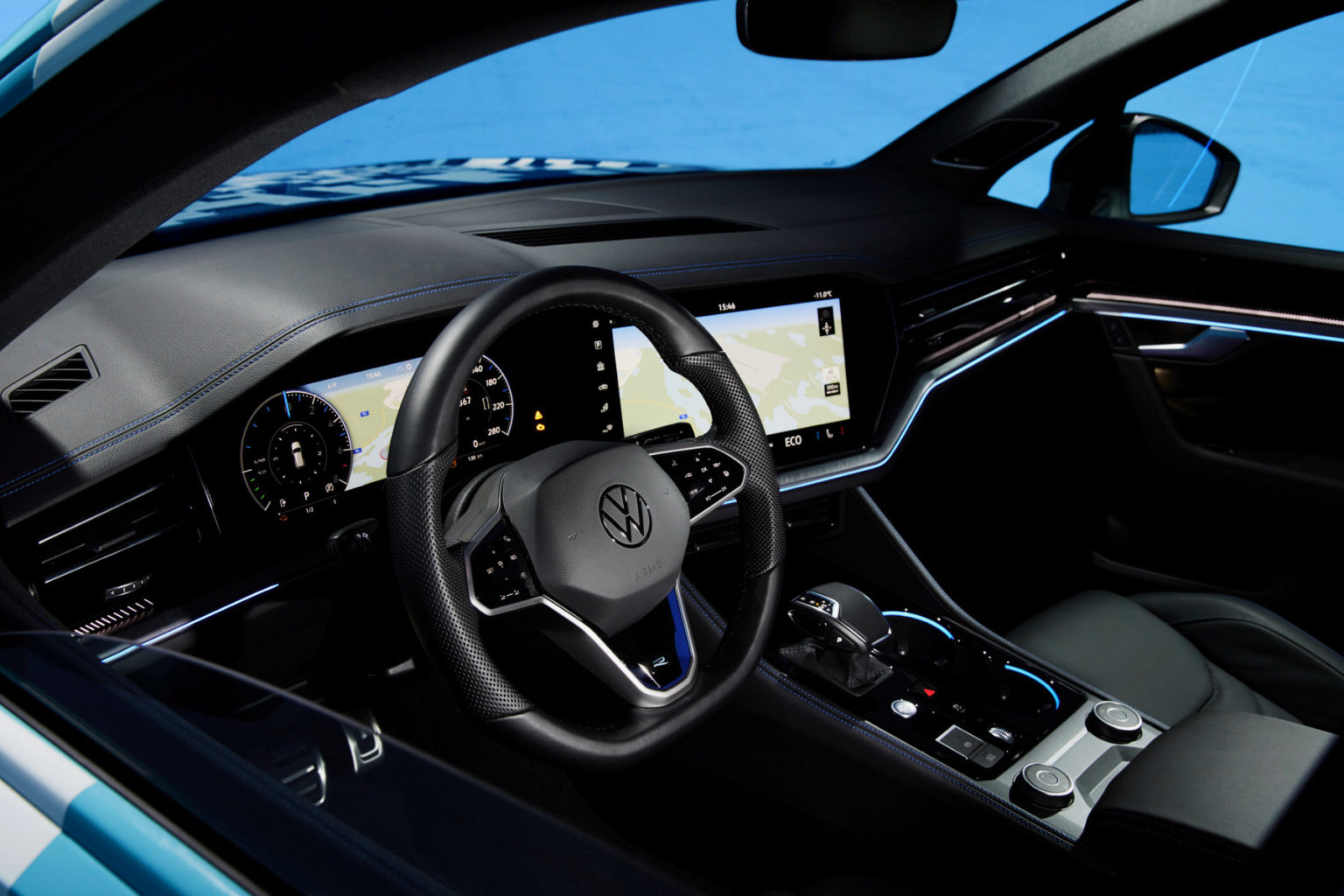 2024 Volkswagen Touareg prototype interior PerformanceDrive