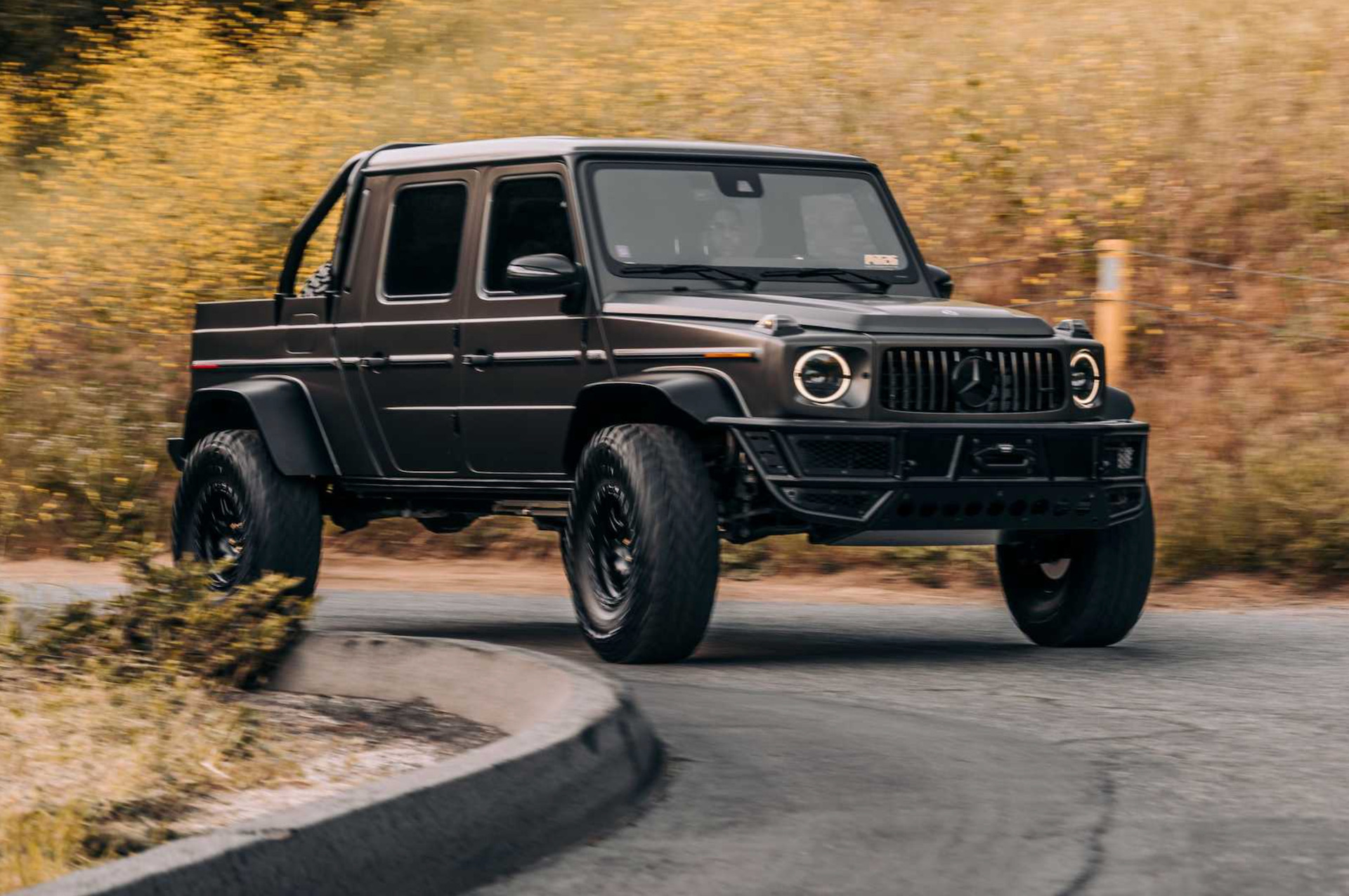 Meet the Pit26 Mercedes-AMG G 63 pickup truck conversion